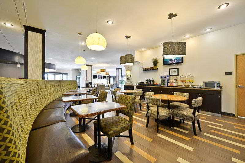 Best Western Plus Atrea Airport Inn And Suites Plainfield Restaurante foto